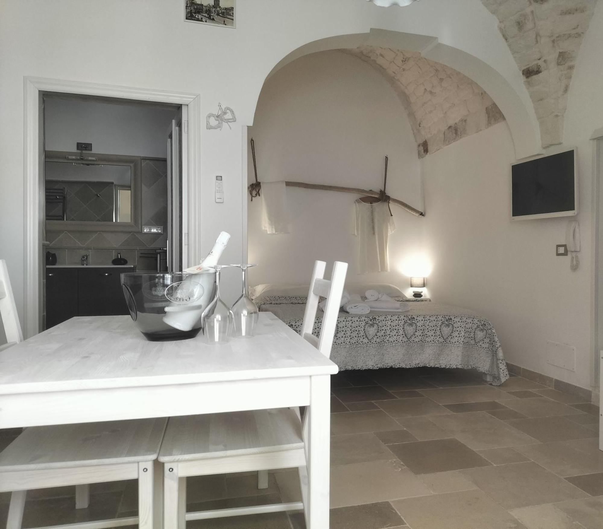 Le Tre Alcove Ξενοδοχείο Ceglie Messapica Εξωτερικό φωτογραφία